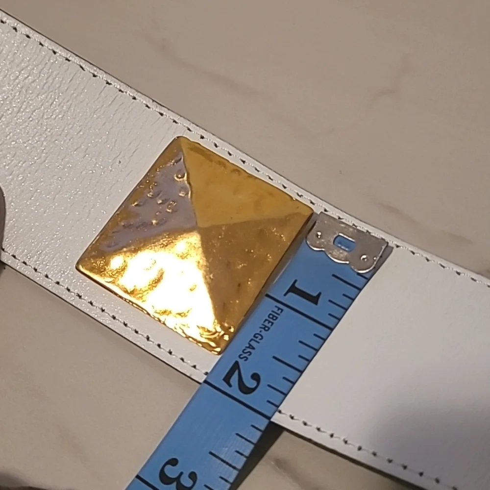 VR San Marcos White Leather Gold Square Hammered Metal Details Belt Sz L 28-32